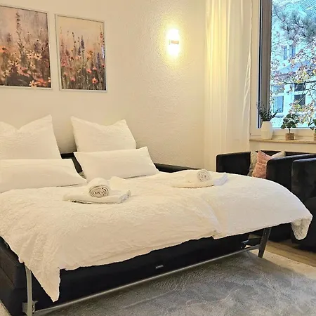 122qm-apartment - 4 I Zentral I Kueche I Balkon I Parken I Wlan * Luenen