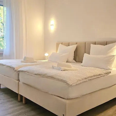 122qm-apartment - 4 I Zentral I Kueche I Balkon I Parken I Wlan Luenen
