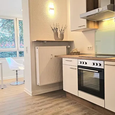 122qm-apartment - 4 I Zentral I Kueche I Balkon I Parken I Wlan *