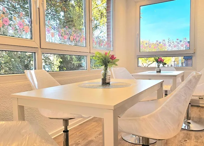 122qm-apartment - 4 I Zentral I Kueche I Balkon I Parken I Wlan Daire