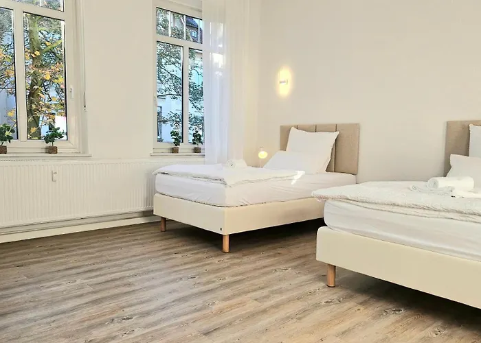 122qm-apartment - 4 I Zentral I Kueche I Balkon I Parken I Wlan *